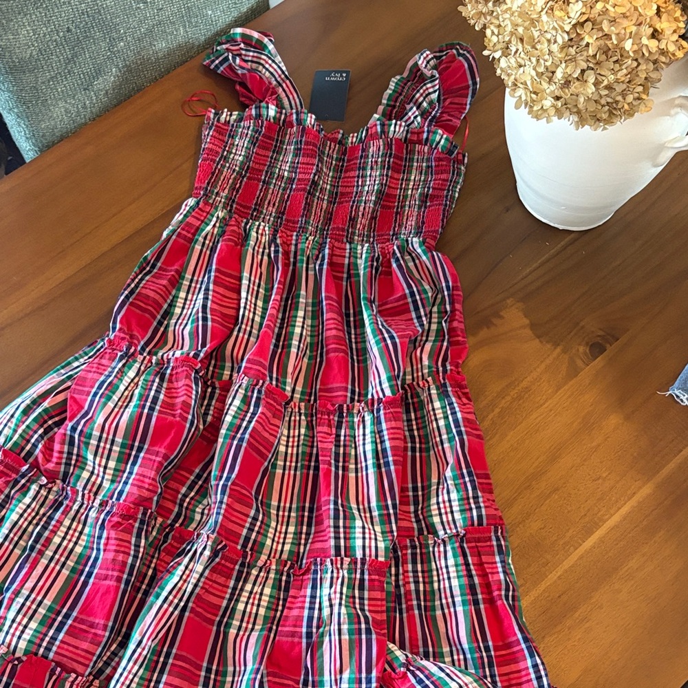 NWT Crown & Ivy plaid Christmas dress